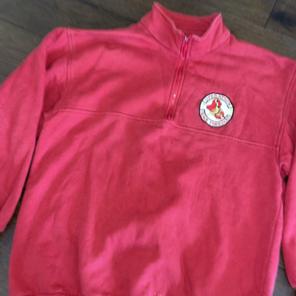 Operation Iraqi Freedom Military United States Red 1/4 Zip‎ Adult Size M
